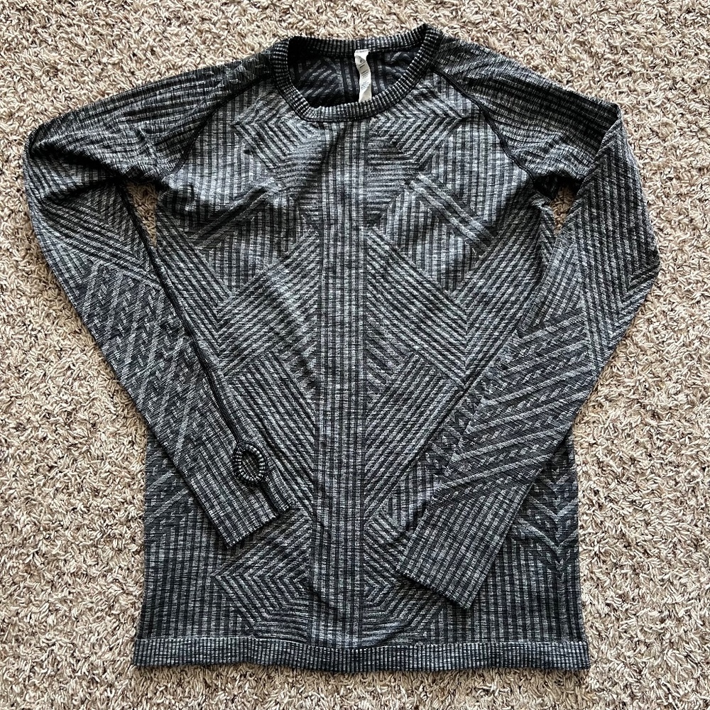 Lululemon Rest Less Pullover - Picture 10 of 10